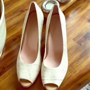 Taryn Rose Peep toe wedges size 8 1/2 m